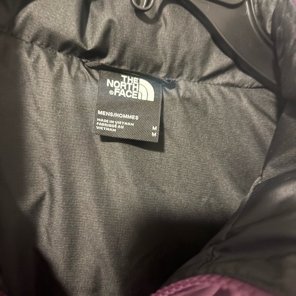 NWOT Men’s Thermoball NorthFace Jacket (M) - Picture 6 of 6